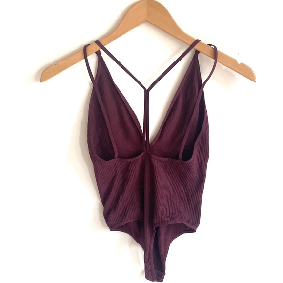 (B52) NEW Intimately Free People Deep Plunge vneck burgundy bodysuit, XS/S, NWOT - Picture 4 of 7